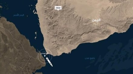 কেন হরমুজ প্রণালী অবরোধ আমেরিকাকে চোরাবালিতে আটকে দিয়েছে?