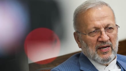 Mottaki: Kontrolle der Straße von Hormus liegt bei Iran