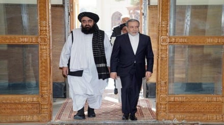 بررسی اوضاع منطقه و تأکید بر توسعه روابط در دیدار وزیران خارجه ایران و حکومت طالبان