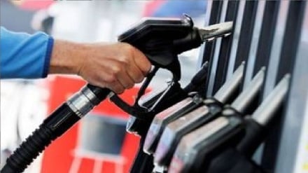 Avrupa havaalanlarında yakıt kıtlığı uyarısı / İrlanda'da 250'den fazla benzin istasyonu kapatıldı