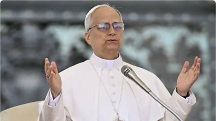 *Dış Kullanıcılardan İran Cumhurbaşkanının Papa'yı Savunmasına İlginç Tepkiler / Trump, Katoliklerin Ruhani Liderini Alay Etti