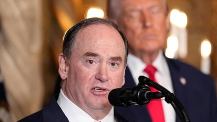 Цепная реакция отставок дошла до армии США / Военно‑морской флот остался без министра