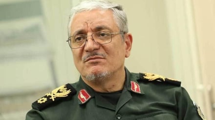 سردار طلایی‌نیک: روند تولید تجهیزات دفاعی هیچگاه متوقف نمی‌شود