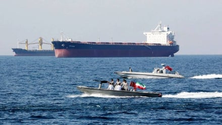 Иранды әскери-теңіз блокадаға алу; сәтсіз аяқталған әрекет