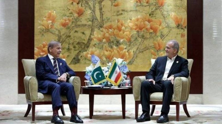 Пезешкиан: Иранның әскери-теңіз блокадасы атысты тоқтатуды айқын бұзу және БҰҰ Жарғысына қайшы келеді 