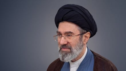 رهبر انقلاب: فصل نوین خلیج فارس و تنگه هرمز در حال رقم خوردن است