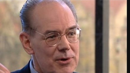 Mearsheimer: ABD’nin Hürmüz Boğazı Ablukası Dünya Ekonomisini Boğacak ve Trump’ın Teslim Olmaktan Başka Çaresi Yok / Rus Analist: Washington İlk Kez Yenemediği Bir Güçle Müzakere Etti