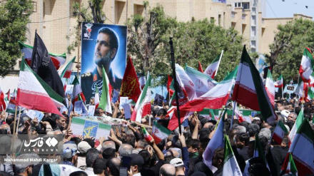 Фотографии похорон адмирала Алирезы Тангсири, человека, превратившего Персидский залив в ад для врагов