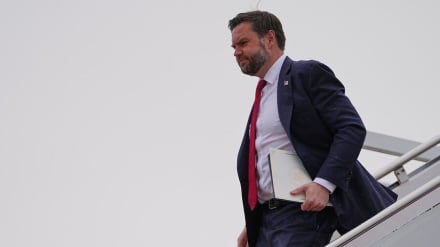 ইরানের সঙ্গে চুক্তিতে পৌঁছাতে ব্যর্থ হয়ে ইসলামাবাদ ছাড়লেন জেডি ভ্যান্স 