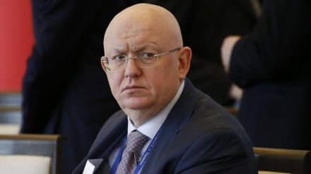 Rusiyə: İroni ğanuniyə həxe ki Hormozi tanqədə şe-omey məhdud bıko