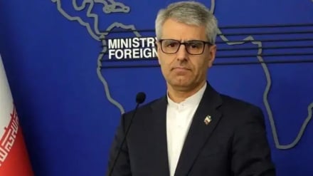 बक़ाई: यूरोप 'अंतरराष्ट्रीय क़ानून' के हथकंडे के रूप में प्रयोग से बाज़ आए