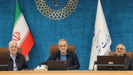 Pezeshkian: Asnjë presion nuk do ta gjunjëzojë Iranin