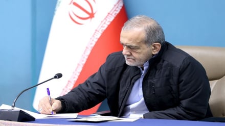 Փեզեշքիան. Իրանի ժողովուրդը չի զիջի ուժի առաջ