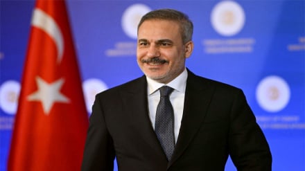 Fidan Kontak Pejabat AS terkait Iran