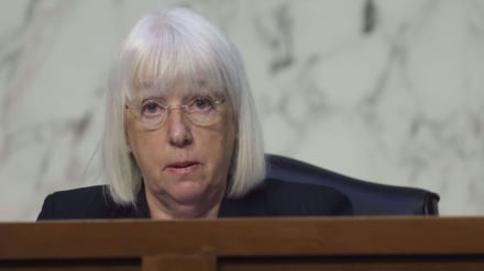 U.S. Senator: Energy and gas prices in America are rising due to the war against Iran / Energy crisis in the UK