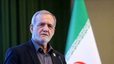 Pezeşkiyan: ABD totaliterlikten vazgeçerse bir anlaşma yolu bulunur