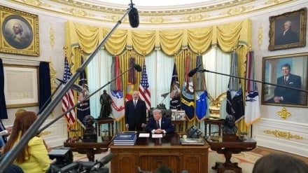 امریکا به زر له ایران څخه لاړه شي