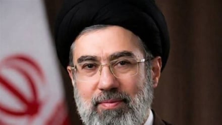 伊朗伊斯兰共和国军队建军节之际最高统帅致辞