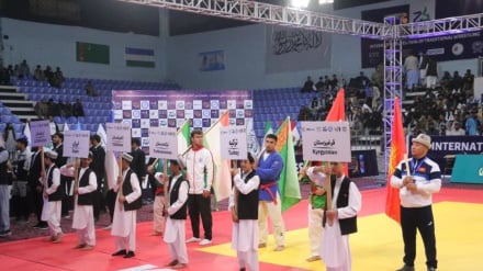 آغاز مسابقات بین‌المللی کشتی‌های سنتی در کابل