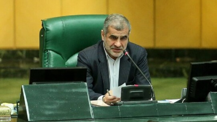 Vicepresidente del Parlamento iraniano: «Accettino le 10 condizioni, o la Guida non permetterà la firma»