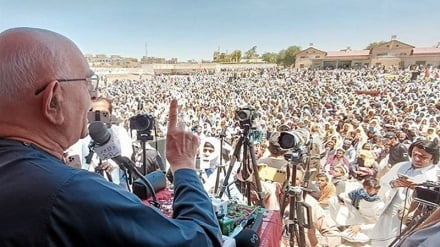 پیشنهاد جنجالی رهبر اپوزیسیون پارلمان پاکستان درباره شهروندان خیبرپختونخوا