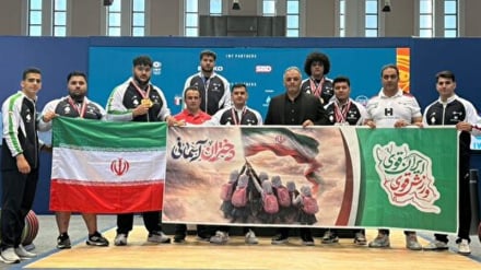 Iranian men on top of world weightlifting stage