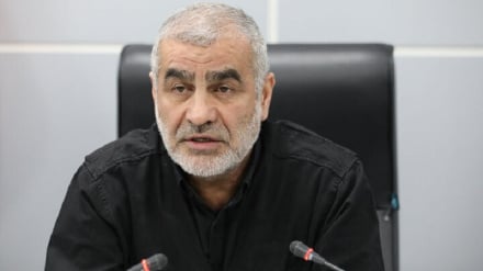 ניקזאד : מיצרי הורמוז לא ייפתחו במבצע צבאי