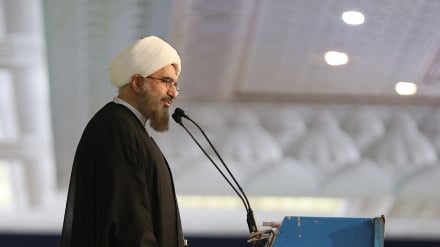 که چیرې  کوم لیونتوب وکړې نو بل ډول ایران به ووینئ