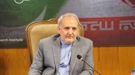 ۲۰ ایراني سمندري کارکوونکي څو ساعته وړاندې خپل هېواد ته ستانه شول