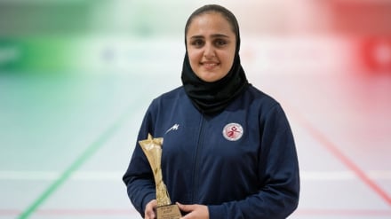 Iranian girl named best line player in Asian handball championship