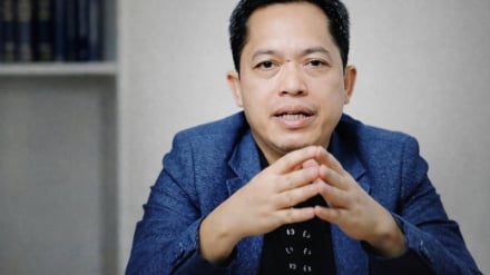 Makam, Buku dan Haji