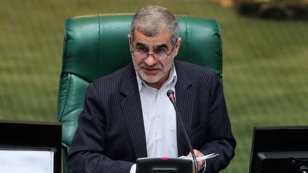Vicepresidente del Parlamento iraniano: «Lo stretto di Hormuz non sarà aperto con operazioni militari»