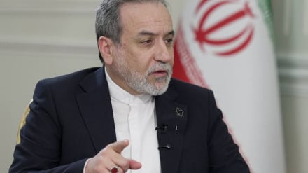 イラン外相が米に警告；「戦場への復帰はさらなる驚愕を伴う」
