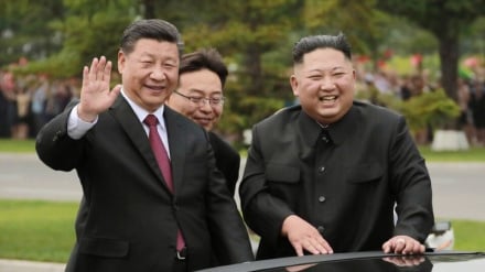 Presiden Tiongkok Mengunjungi Korea Utara