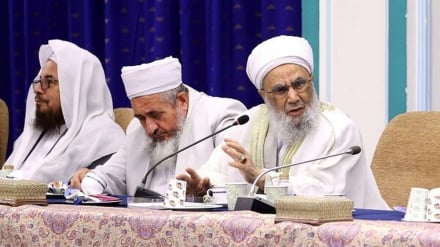 علمای اهل سنت ایران: آماده هرگونه پشتیبانی از نیروی دریایی سپاه پاسداران و ارتش هستیم