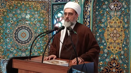 امام جمعه اهل سنت کرمانشاه: استکبارستیزی با همبستگی ملی ممکن می‌شود