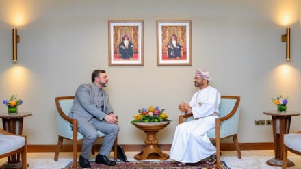 ایران او عمان په سیمه کښې د تاوتریخوالو د کمولو په اهمیت ټینګار وکړ
