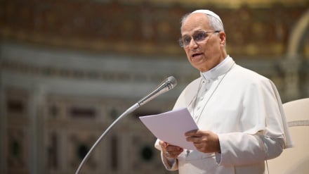 Papa Leo aendelea kuponda bwawaja za Trump