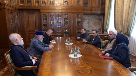 Գարեգին 2–րդն ընդունել է «Էսրա» միջազգային հիմնադրամի նախագահին և ՀՀ–ում Իրանի դեսպանին