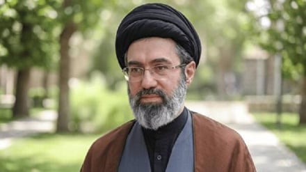 رهبر انقلاب اسلامی: مذاکرات آینده به معنای پذیرش نظر دشمن نخواهد بود
