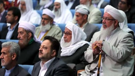İran Sistan ve Beluçistan Sünni Alimlerinden İslam Dünyasındaki Gelişmeler ve İslam Ümmetinin Stratejik Görevleri Hakkında Bildiri