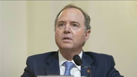 Amerikalı Senatör: Trump, İran'a Karşı Savaş Konusunda Sürekli Yalan Söylüyor