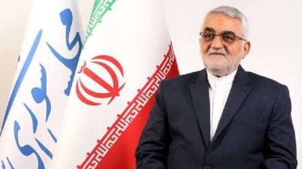 بروجردی : سیاست قطعی ایران، توسعه روابط با شرق و همسایگان است