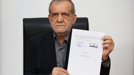 נשיא הרפובליקה האסלאמית של איראן חתם על מזכר ההבנות של אסלאמאבאד