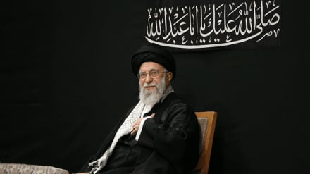 Große Resonanz arabischer Nutzer auf die Trauerfeier für den getöteten Führer der Islamischen Revolution im Irak – Ausdruck von Trauer um Imam Khamenei