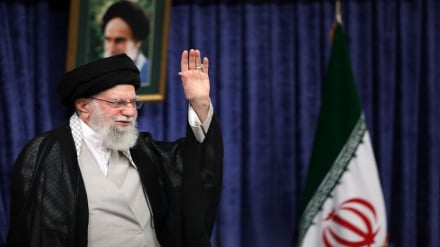 هیاتی از طالبان برای مراسم تشییع رهبر شهید انقلاب به ایران سفر می‌کند