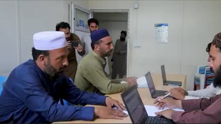 بازگشت هزاران مهاجر تحصیل‌کرده از گذرگاه تورخم به افغانستان