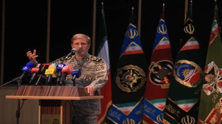 Mkuu wa Jeshi la Iran: Adui yeyote atakayefanya makosa atakabiliwa na ghadhabu kubwa