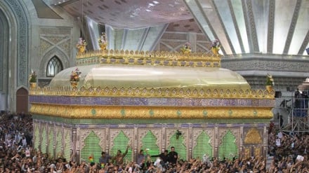 د حضرت امام خمیني رح د رحلت د اوه دیرشمې کلیزې دستورې ترسره شوې 