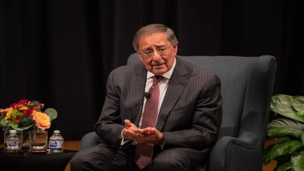 Leon Panetta: Vita dhidi ya Iran imekuwa Vietnam nyingine kwa Trump